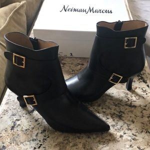 🆕Neiman Marcus Leather Ankle Boots